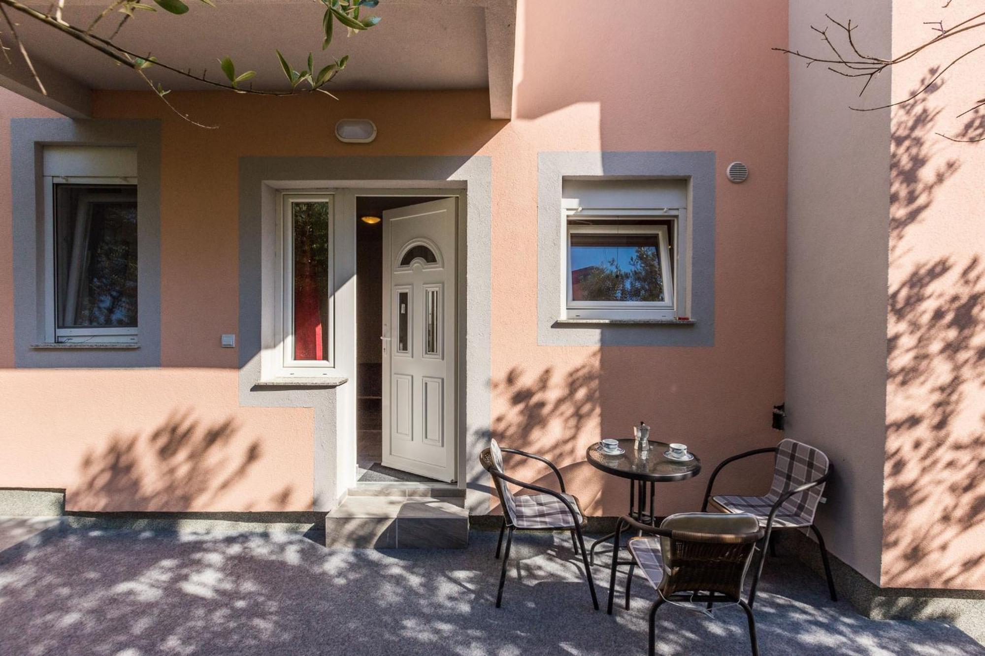 Apartman Lemmy *